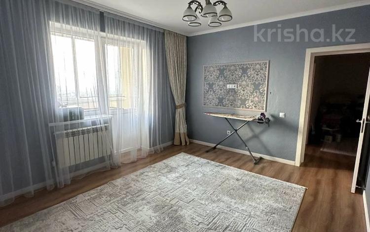 3-комнатная квартира, 87.8 м², 14/17 этаж, мкр Таугуль, Жандосова за 45 млн 〒 в Алматы, Ауэзовский р-н — фото 11