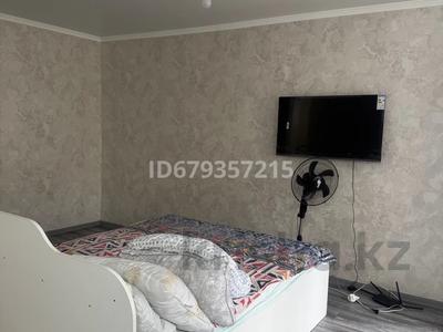 Аренда квартир в Абай обл.: 1-комнатная квартира · 30 м² · 3/3 этаж, 72 квартал 23 за 150 000 〒 1-комнатная квартира · 30 м² · 3/3 этаж, 72 квартал 23 за 150 000 〒 в Семее
