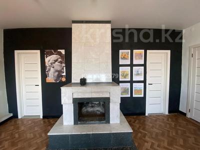 Дача · 5 комнат · 160 м² · 16 сот., мкр Ерменсай, Бактыгереева 23 — Ниже школы Тамос по главной улице, от Алма Вилла дорога уходит налево за ~ 80 млн ₸ в Алматы, Бостандыкский р-н