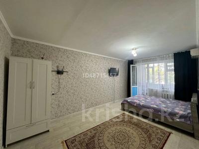 1-комнатная квартира · 32 м² · 3/5 этаж, Айтиев 87 — Хиуаз Доспанова за 10 000 ₸ в Уральске