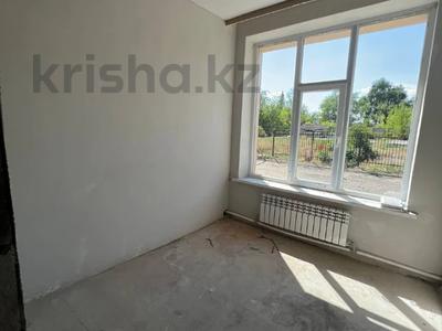 1-комнатная квартира, 43.5 м², 2/3 этаж, Пахомова 14 за ~ 11.4 млн 〒 в Усть-Каменогорске