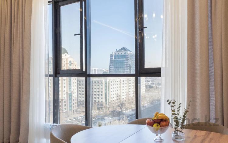 4-комнатная квартира · 130 м², Мәңгілік Ел 21 — Керея Жанибек хандар за 105 млн ₸ в Астане, Есильский р-н — фото 8