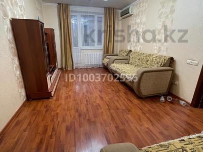 2-бөлмелі пәтер · 65 м² · 13/14 қабат, Алматы 13, бағасы: 18 000 ₸ в Астане, Есильский р-н