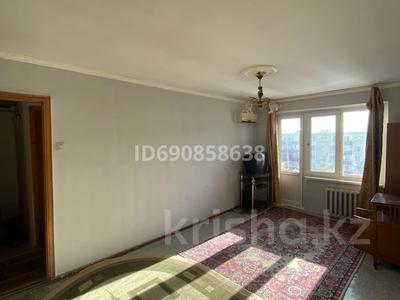 2-бөлмелі пәтер · 50 м² · 5/5 қабат, Привокзальный 17 — Школы #27, бағасы: 13 млн ₸ в Атырау, мкр Привокзальный-3