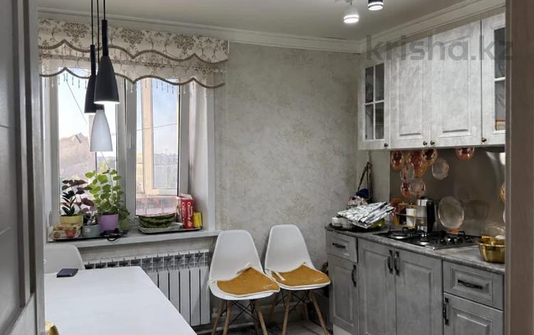 2-бөлмелі пәтер · 60 м² · 5/5 қабат, Жайлау 5, бағасы: 14.7 млн ₸ в Кокшетау — фото 2