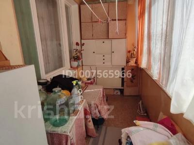 3-бөлмелі пәтер · 69.9 м² · 4/5 қабат, 8-й мкр 13, бағасы: 21 млн 〒 в Актау