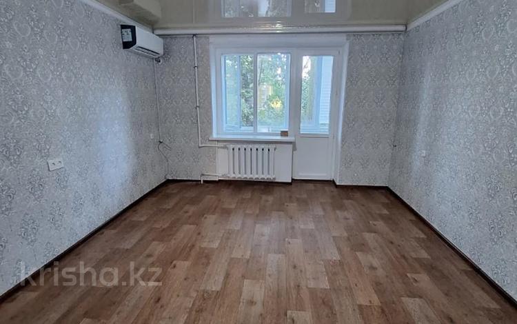 3-бөлмелі пәтер · 60 м² · 3/5 қабат, Абу Бакира Кердери, бағасы: 20 млн ₸ в Уральске — фото 2