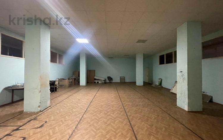 Свободное назначение, офисы, склады, кабинеты и рабочие места · 140 м² за 350 000 〒 в Алматы, Жетысуский р-н — фото 4