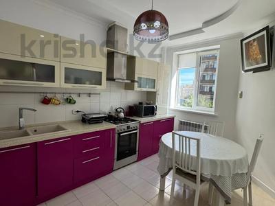 2-комнатная квартира · 77 м² · 2/8 этаж, Валиханова 13-21 за 34 млн ₸ в Атырау