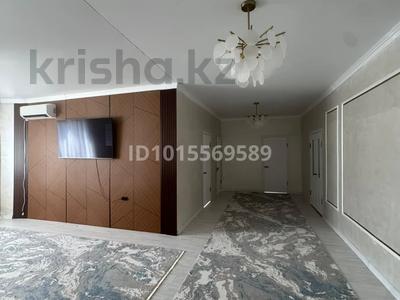 Отдельный дом · 6 комнат · 240 м² · 10 сот., мкр Нуртас, Жасталап 201 — Акбота за 68 млн ₸ в Шымкенте, Каратауский р-н