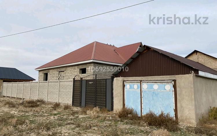 Отдельный дом • 7 комнат • 250 м² • 15 сот., Поселок дихан за 8 млн 〒 в Сарыкемере — фото 2
