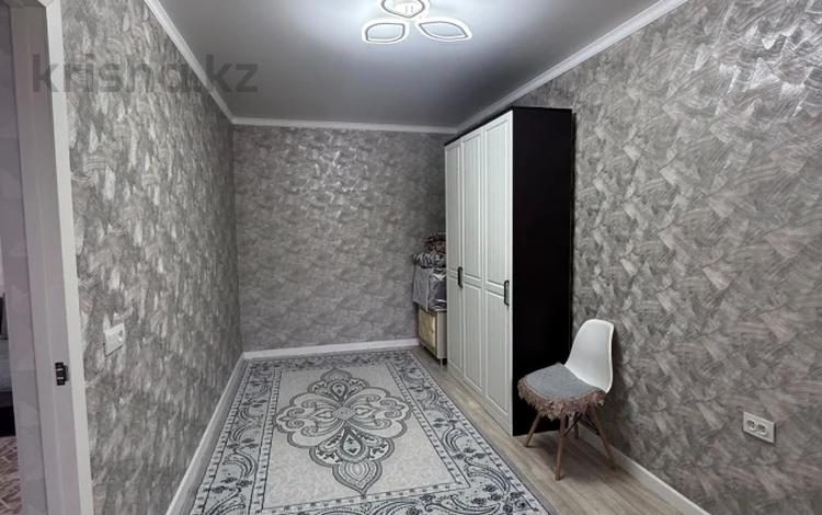 2-бөлмелі пәтер · 44 м² · 2/5 қабат, Есет батыра, бағасы: 10 млн ₸ в Актобе — фото 2