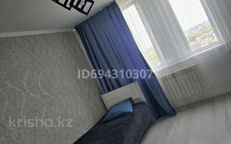 3-комнатная квартира · 69 м² · 8/9 этаж, 5 мкр 20 за 22.5 млн ₸ в Аксае — фото 2