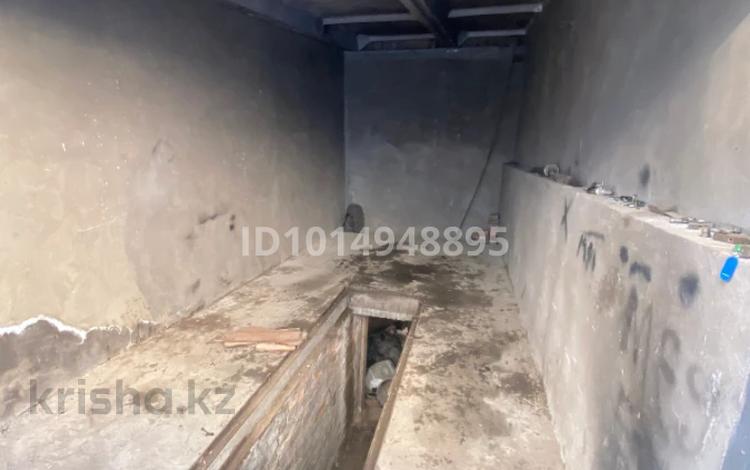 Гараж · 20 м² · Дулати 2 — Таукехана за 20 000 ₸ в Шымкенте, Аль-Фарабийский р-н — фото 2