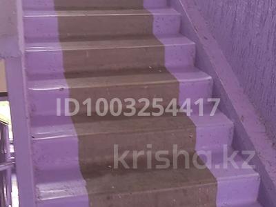 1-бөлмелі пәтер · 30.6 м² · 4/5 қабат, улица Рысбек батыра 3 — Район Химпаселок, бағасы: 100 000 ₸ в Таразе