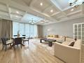 5-комнатная квартира · 220 м² · 1/3 этаж, мкр Горный Гигант, Тимофея Седельникова — Нурлана Каппарова за 300 млн ₸ в Алматы, Медеуский р-н