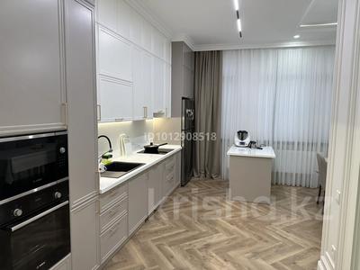 4-бөлмелі пәтер · 170 м² · 1/6 қабат, мкр Нурсат, Торекулова 15, бағасы: 135 млн ₸ в Шымкенте, Каратауский р-н