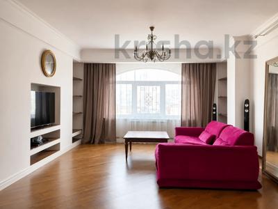4-комнатная квартира · 169 м² · 15/16 этаж, Ходжанова за 119.9 млн 〒 в Алматы