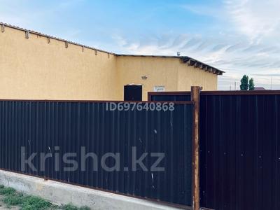 Отдельный дом · 3 комнаты · 100 м² · 10 сот., мкр Кокарна, 4 за 13 млн ₸ в Атырау