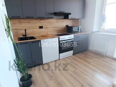 2-бөлмелі пәтер, 55.6 м², 8/9 қабат ай сайын, Мкр Шапагат 8, бағасы: 230 000 〒 в Караганде, Казыбек би р-н