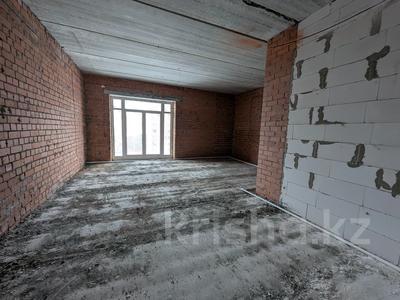 4-бөлмелі пәтер · 265.1 м² · 7/9 қабат, Тауельсиздик 149, бағасы: ~ 164.4 млн ₸ в Костанае