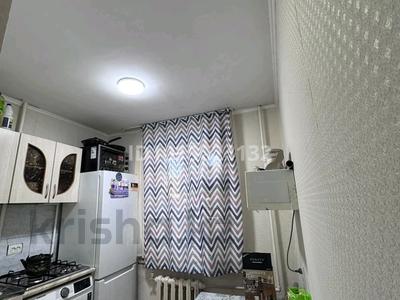 2-бөлмелі пәтер · 44 м² · 1/5 қабат, Салтанат ш/а. 5, бағасы: 12.9 млн ₸ в Таразе, мкр Салтанат