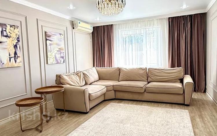Отдельный дом · 6 комнат · 257 м² · 7 сот., мкр Старый Аэропорт, Алмалы 51/1 за 85 млн ₸ в Уральске — фото 2