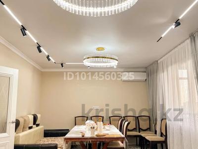 5-комнатная квартира · 160 м² · 9/9 этаж, мкр Аксай-1А 31а за 75 млн ₸ в Алматы, Ауэзовский р-н