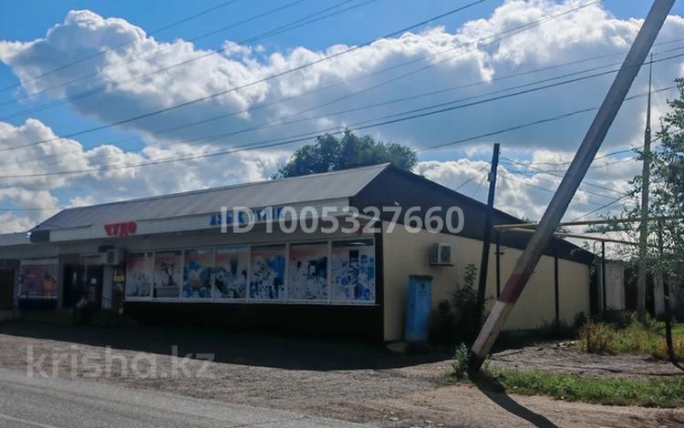 Свободное назначение, магазины и бутики · 240 м² за 220 млн 〒 в Уральске — фото 2