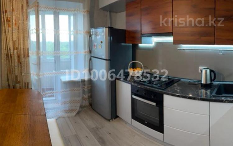 3-комнатная квартира · 61.4 м² · 5/5 этаж, Ул.А.Уразбаева 2/4 за 21 млн 〒 в Уральске — фото 2