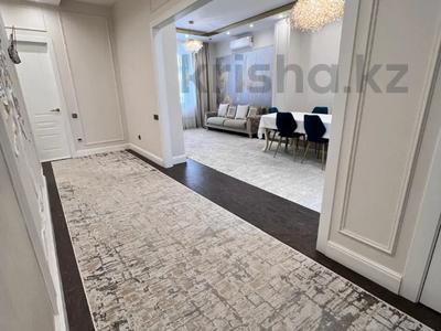 4-комнатная квартира · 150 м² · 8/9 этаж, проспект Мангилик Ел участок 41 за 800 000 ₸ в Астане, Есильский р-н