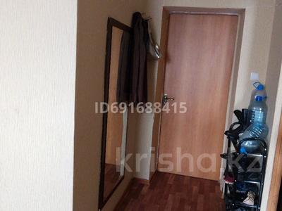 Пәтерлер в Акмолинской обл.: 1-бөлмелі пәтер · 36 м² · 1/2 қабат, Саркырама 6а, бағасы: ~ 8.3 млн 〒 1-бөлмелі пәтер · 36 м² · 1/2 қабат, Саркырама 6а, бағасы: ~ 8.3 млн 〒 в Косшы