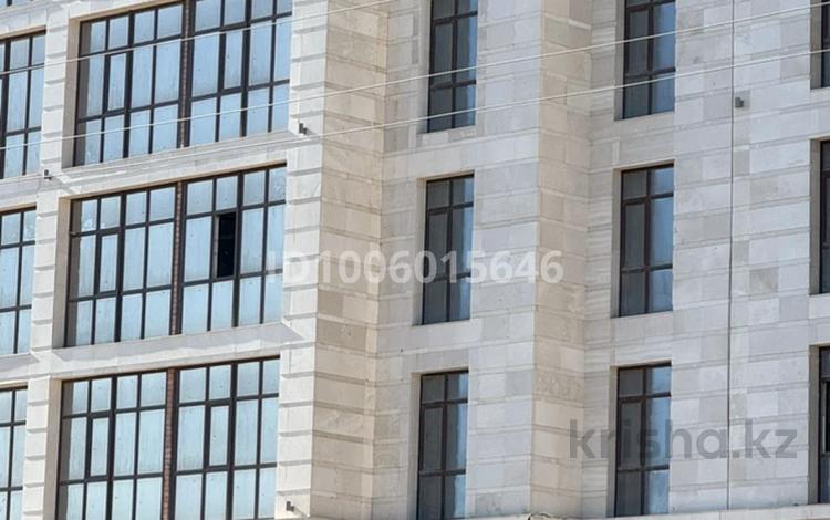 2-бөлмелі пәтер · 57 м² · 8/12 қабат, Чингиз Айтматов 60, бағасы: 26 млн ₸ в Астане, Есильский р-н — фото 4