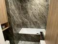 2-бөлмелі пәтер · 80 м² · 4/15 қабат, Утеген батыра 11 — Толе би, бағасы: 400 000 ₸ в Алматы, Ауэзовский р-н — фото 7