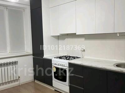 3-комнатная квартира · 81 м² · 3/9 этаж, Мкр. Береке 54 за 32 млн ₸ в Атырау, мкр Авангард-2