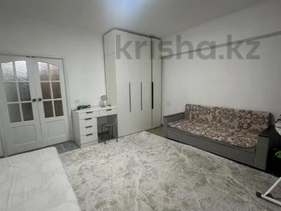 2-комнатная квартира · 42 м² · 3/8 этаж, мкр Тастак-3, Розыбаекиева — Хабарласыңыздар за 31.7 млн ₸ в Алматы, Алмалинский р-н