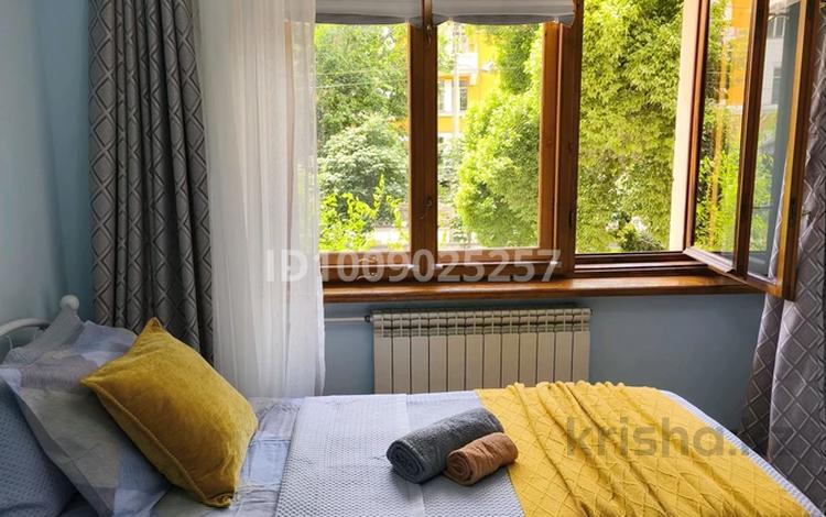 3-бөлмелі пәтер · 60 м² · 2/9 қабат, Жибек жолы 59 — Валиханова, бағасы: 25 000 ₸ в Алматы, Медеуский р-н — фото 18