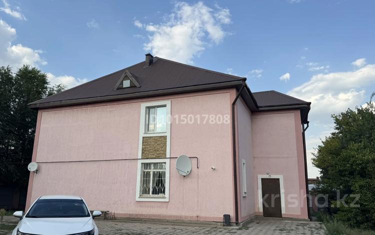 Отдельный дом · 8 комнат · 300 м² · 10 сот., мкр. Зачаганск пгт — 30 школа, детская деревня за 100 млн ₸ в Уральске — фото 2