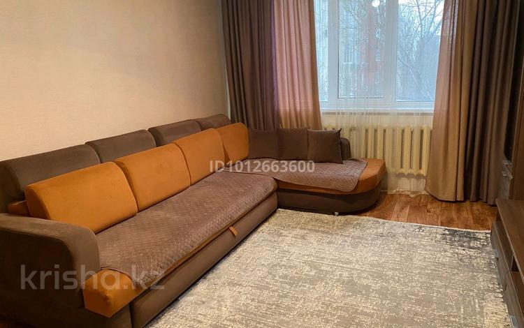 2-бөлмелі пәтер · 55 м² · 7/9 қабат, 5 микрорайон 5, бағасы: 150 000 ₸ в Аксае — фото 2