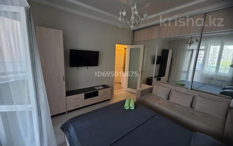 1-комнатная квартира · 35 м² · 5/6 этаж, Кабанбай батыр 58б за 2 000 ₸ в Астане — фото 9