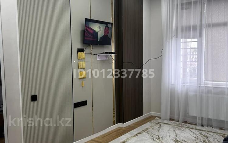 1-комнатная квартира · 38 м² · 5/9 этаж, Ул.Қаныш Сәтбаев 33 за 250 000 ₸ в Астане, Алматы р-н — фото 2