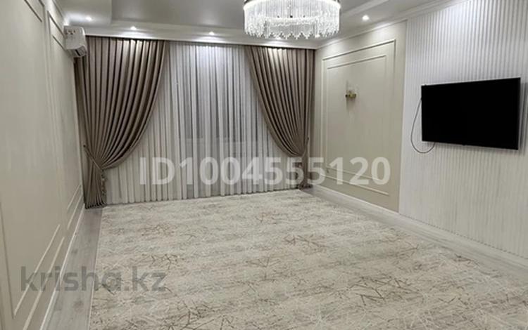 3-бөлмелі пәтер · 100 м² · 1/10 қабат, мкр Нурсая, Т. Жумагалиева 10, бағасы: 50 млн ₸ в Атырау — фото 2