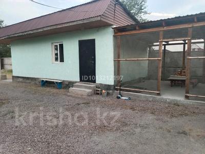 Дом · 2 комнаты · 36 м², 19 мкрн, Алмагуль 24 за 15 000 ₸ в Конаеве