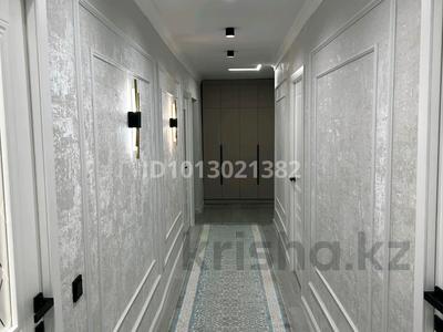 4-комнатная квартира · 109 м² · 2/5 этаж, 28-й мкр за 40 млн ₸ в Актау
