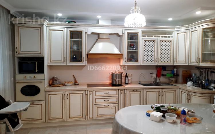 3-комнатная квартира · 118.9 м² · 6/14 этаж, Хусаинова 225 за 118 млн ₸ в Алматы, Бостандыкский р-н — фото 2