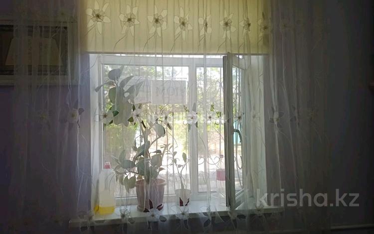 3-комнатная квартира · 67 м² · 1/3 этаж, Рыскулова 5 за 15 млн ₸ в Кентау — фото 2