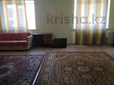 2-комнатная квартира · 56.4 м² · 1/5 этаж, Камзина 4 за 12 млн 〒 в Павлодаре