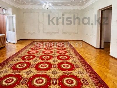 4-бөлмелі пәтер · 157 м² · 1/4 қабат, Аманова 25, бағасы: 69.5 млн ₸ в Семее