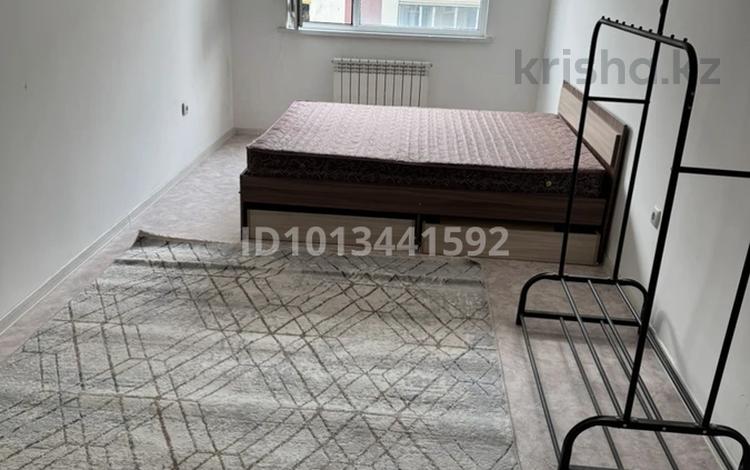 2-комнатная квартира · 60 м² · 7/9 этаж, Райымбек Батыр 277 за 200 000 ₸ в  — фото 2