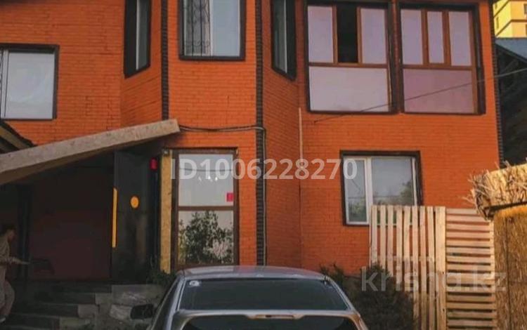 Отдельный дом · 6 комнат · 170 м² · 5 сот., Шмидта 2/1 — За рестораном Айкел,на Набережной за 850 000 ₸ в Семее — фото 4